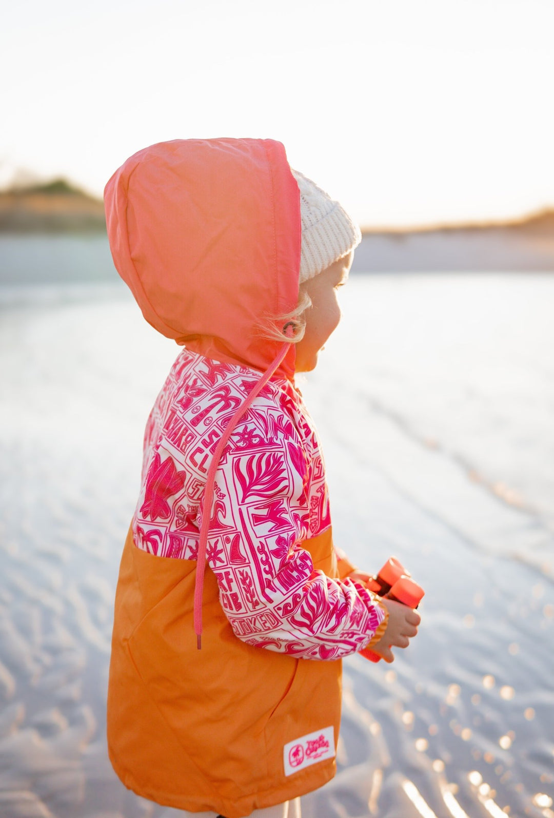 The Ultimate Post-Surf Sesh Hoodie for Little Beach Babes - Tuck & Char Co.