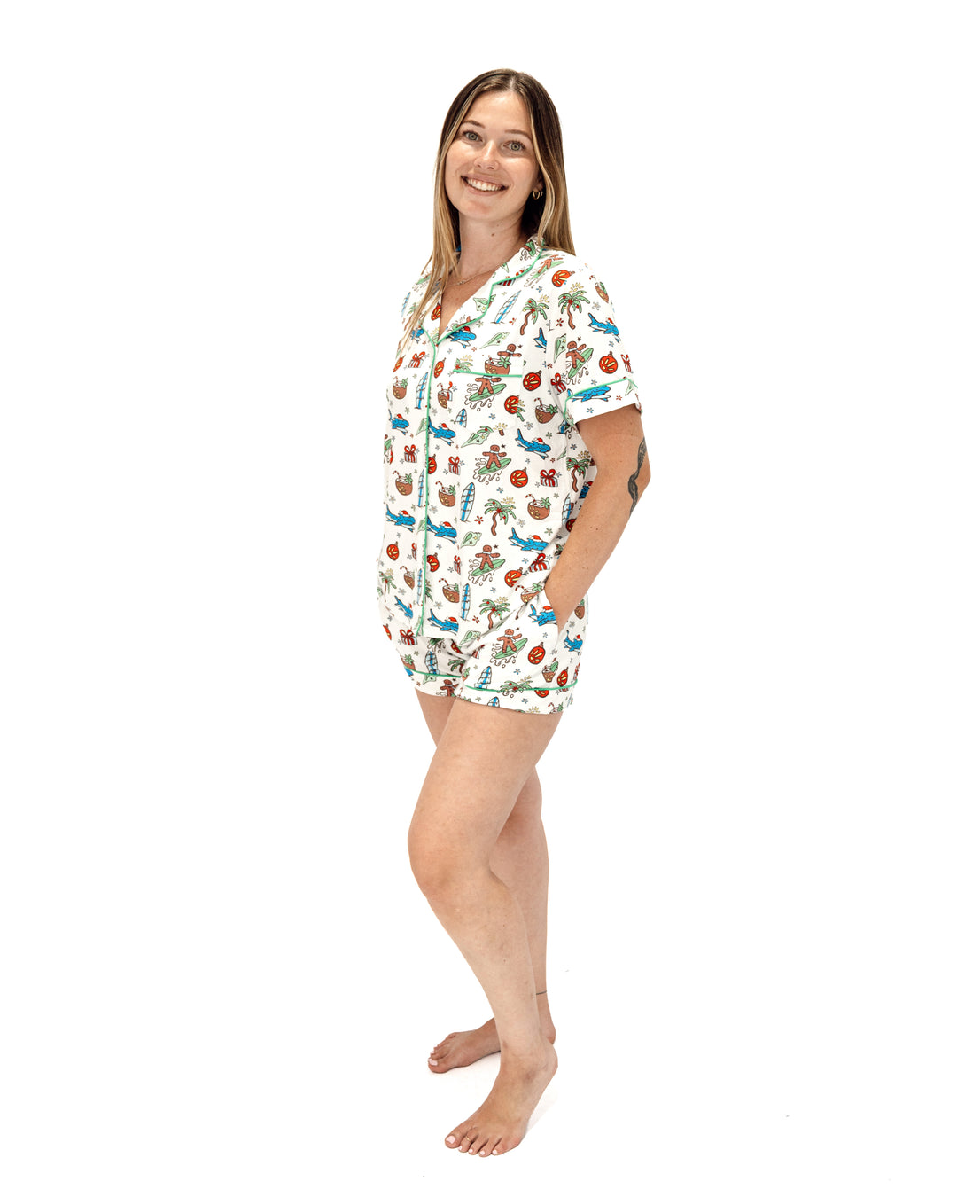 Merry Reef Coastal Christmas Women’s Button-Up Short Pajama Set