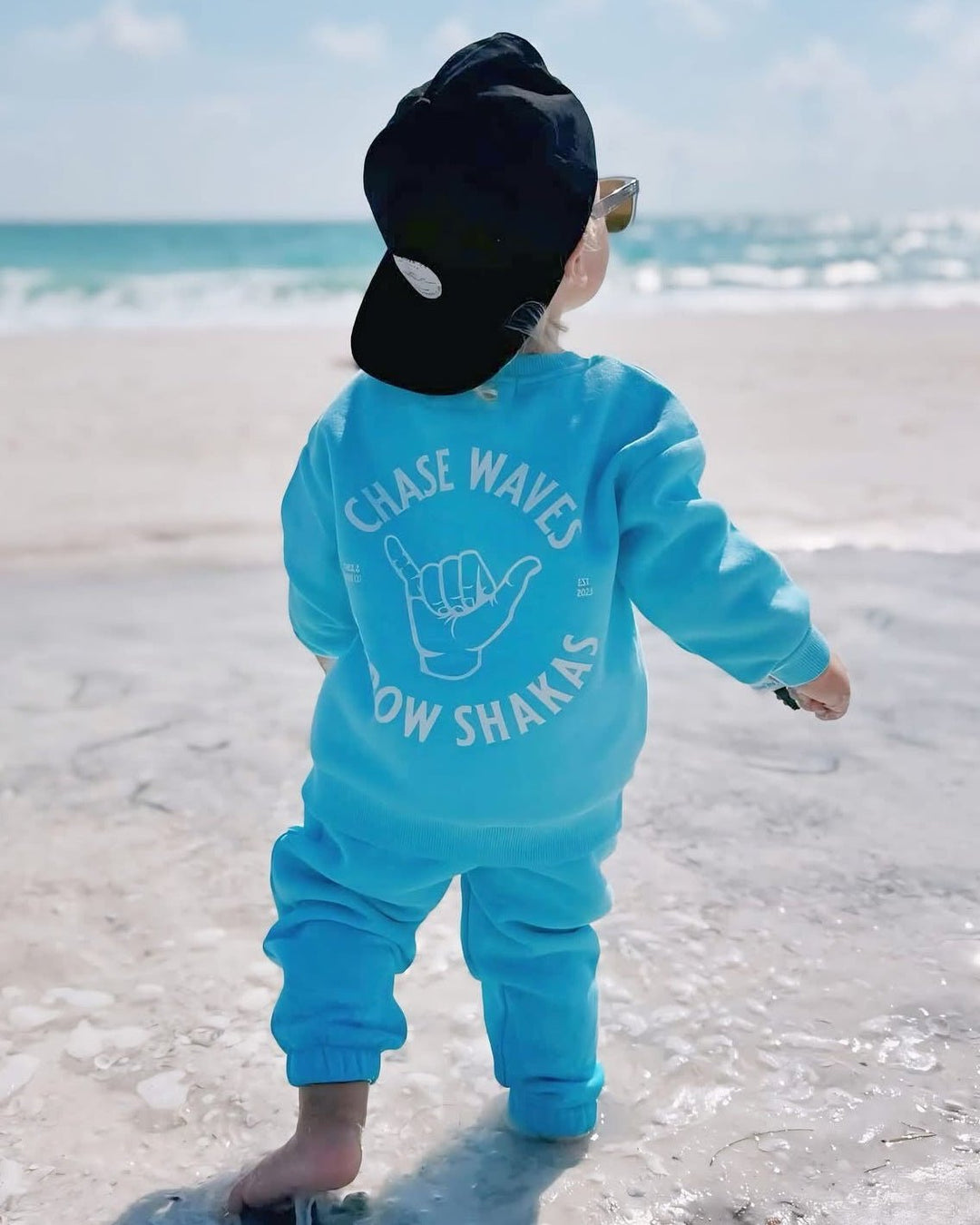 Chase Waves Throw Shakas Sweatsuit - Tuck & Char Co.