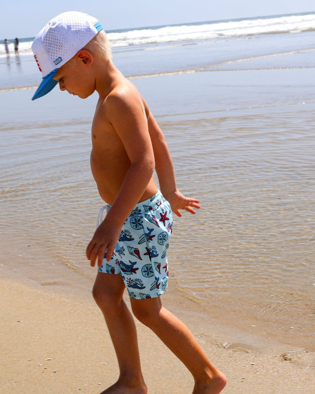 Coastal Americana Hybrid Boardshorts - Tuck &amp; Char Co.
