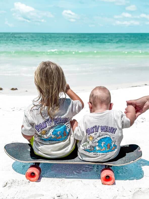 Party Wave T-Shirt - Tuck &amp; Char Co.